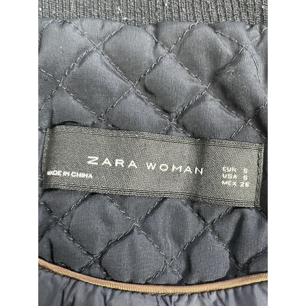 Zara Women Medium Blue Zipup Vest Jacket   ( S ) - Picture 4 of 16